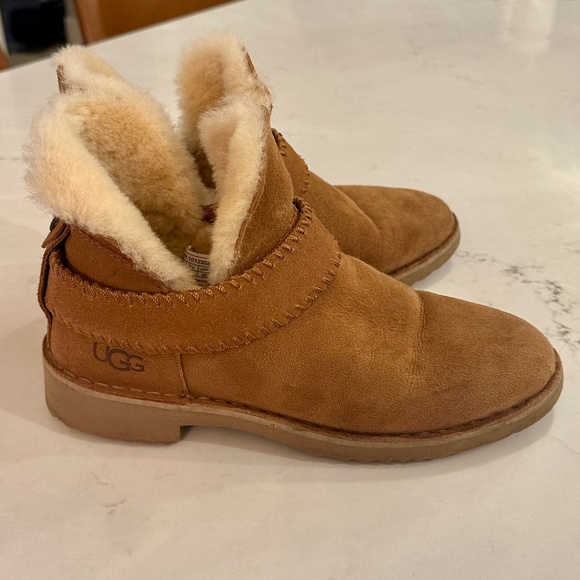 UGG Shoes - UGG Mckay Bootie